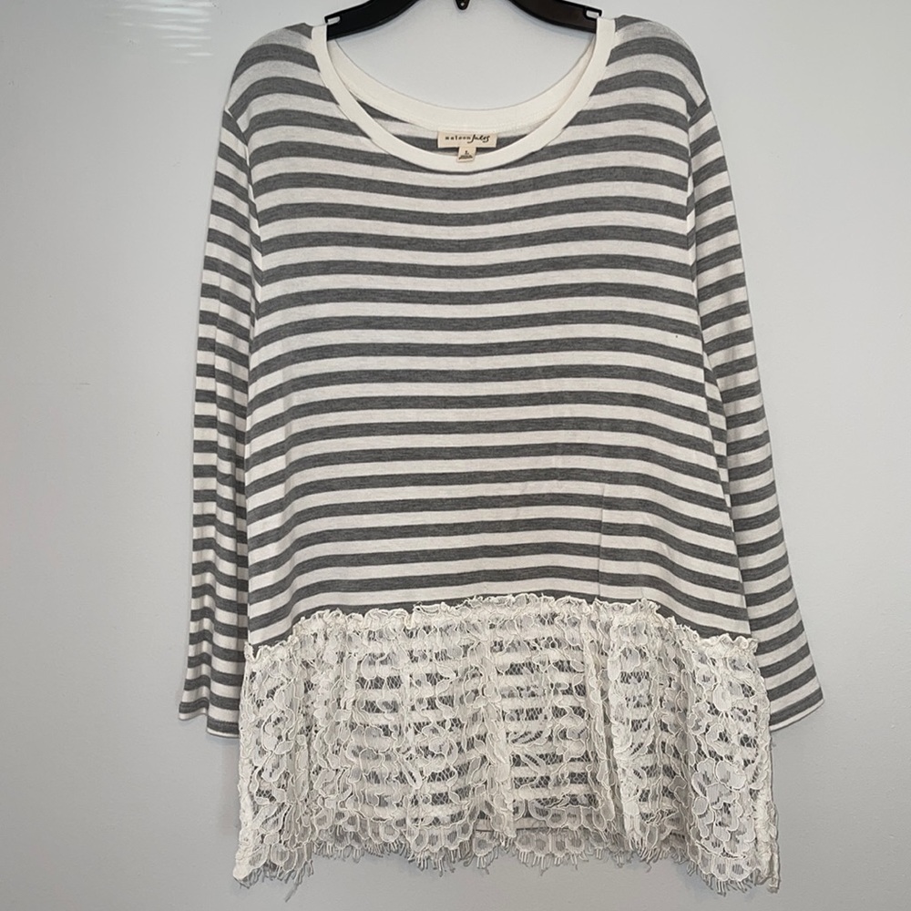 NWT Maison Jules Women’s Knit Shirt w/Bottom Lace & 3/4 Sleeve Size Large - Picture 2 of 10